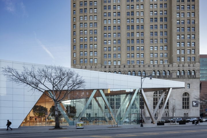photo of Apple Downtown Brooklyn (U.S.A)