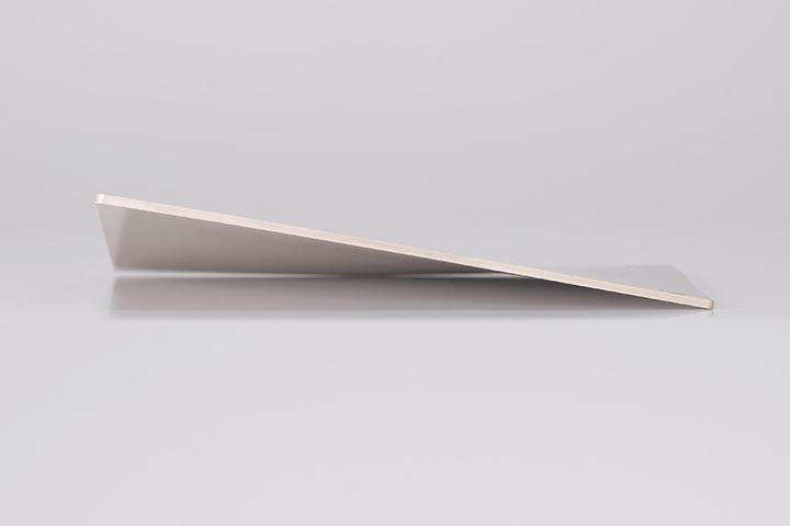 photo of molded products using conventional glass fiber