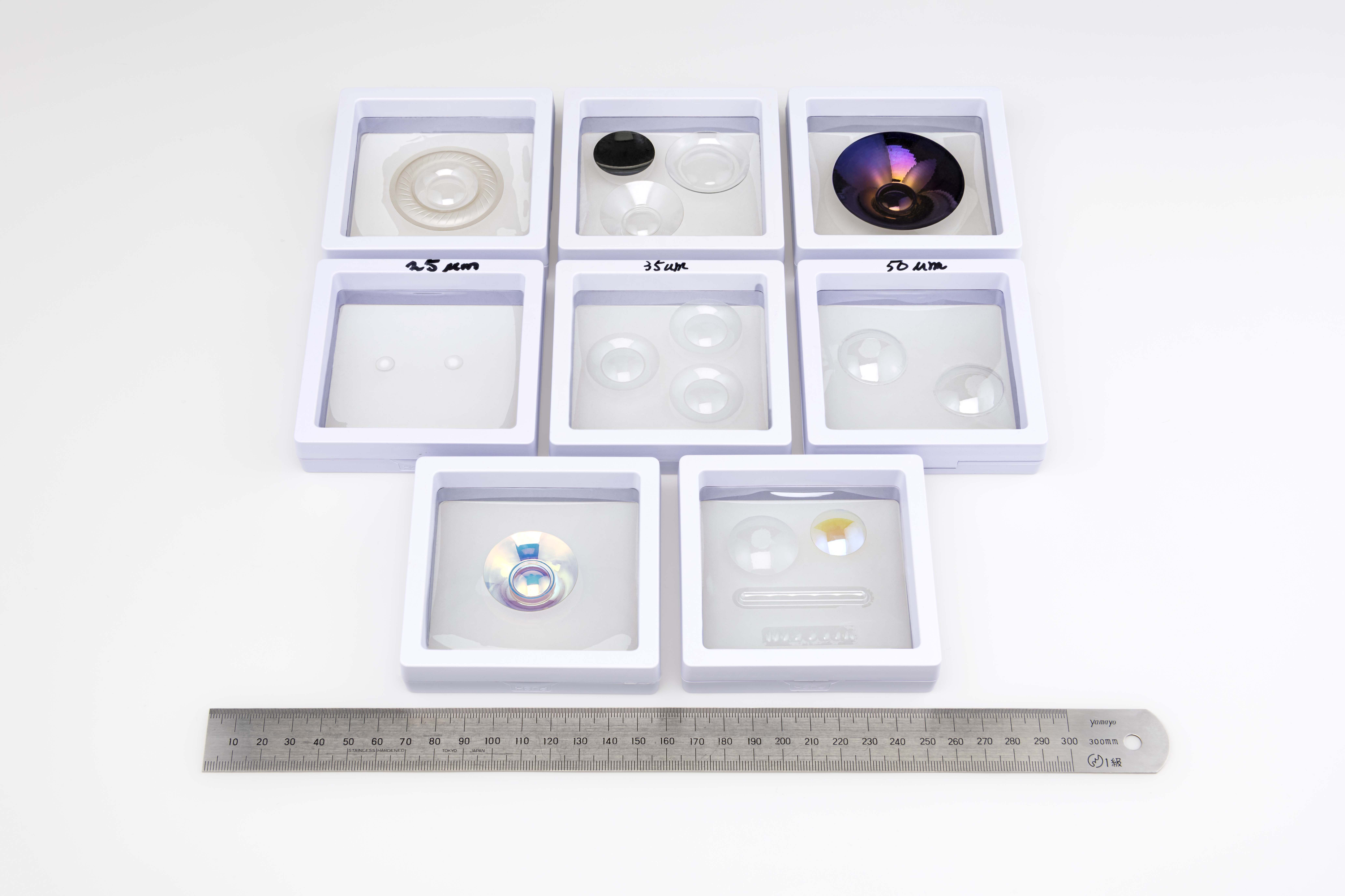  An ultra-thin glass diaphragm processed by 3D forming of Dinorex UTGTM