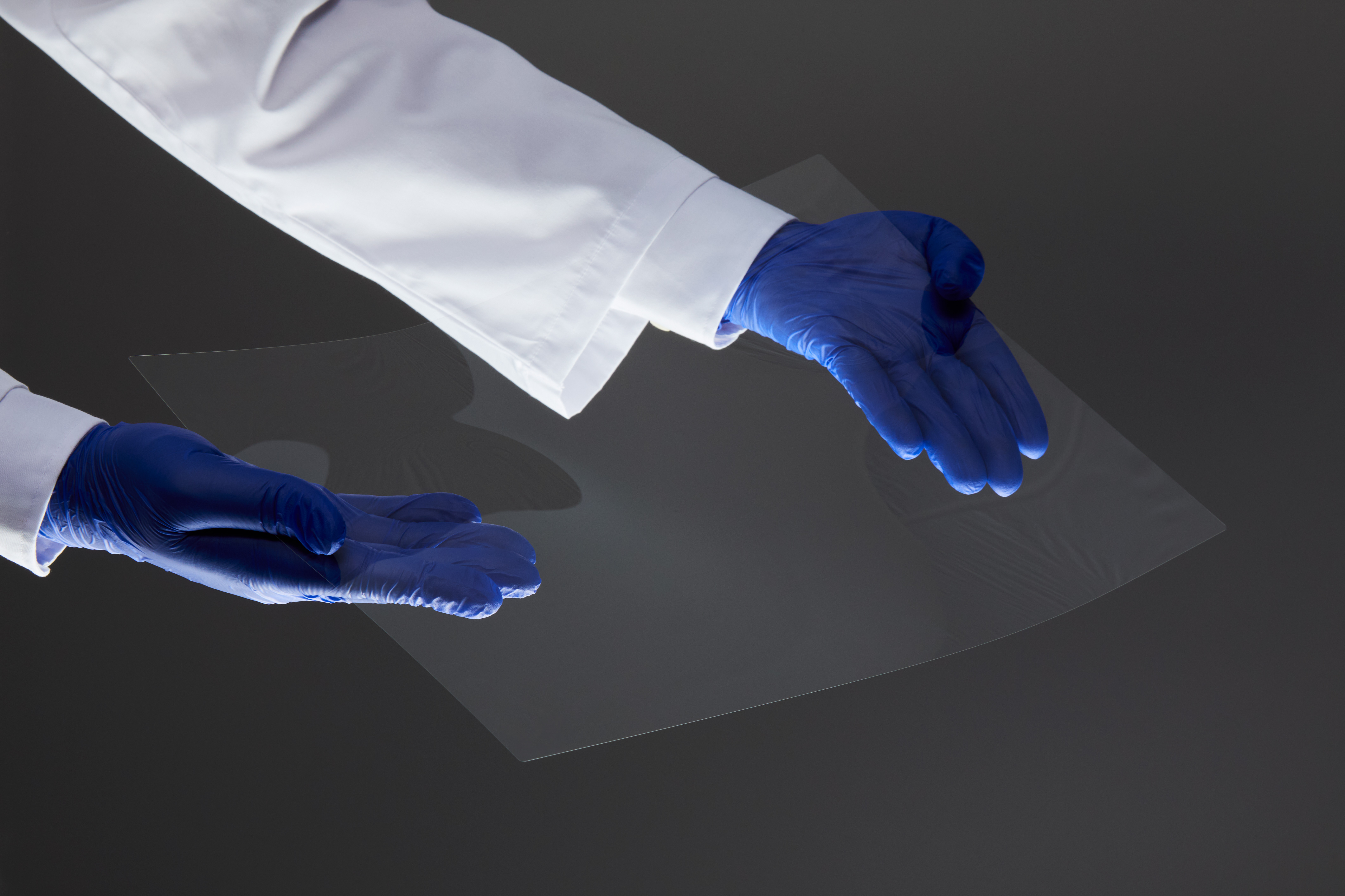 Dinorex UTG™ characterized by excellent flatness and uniformity