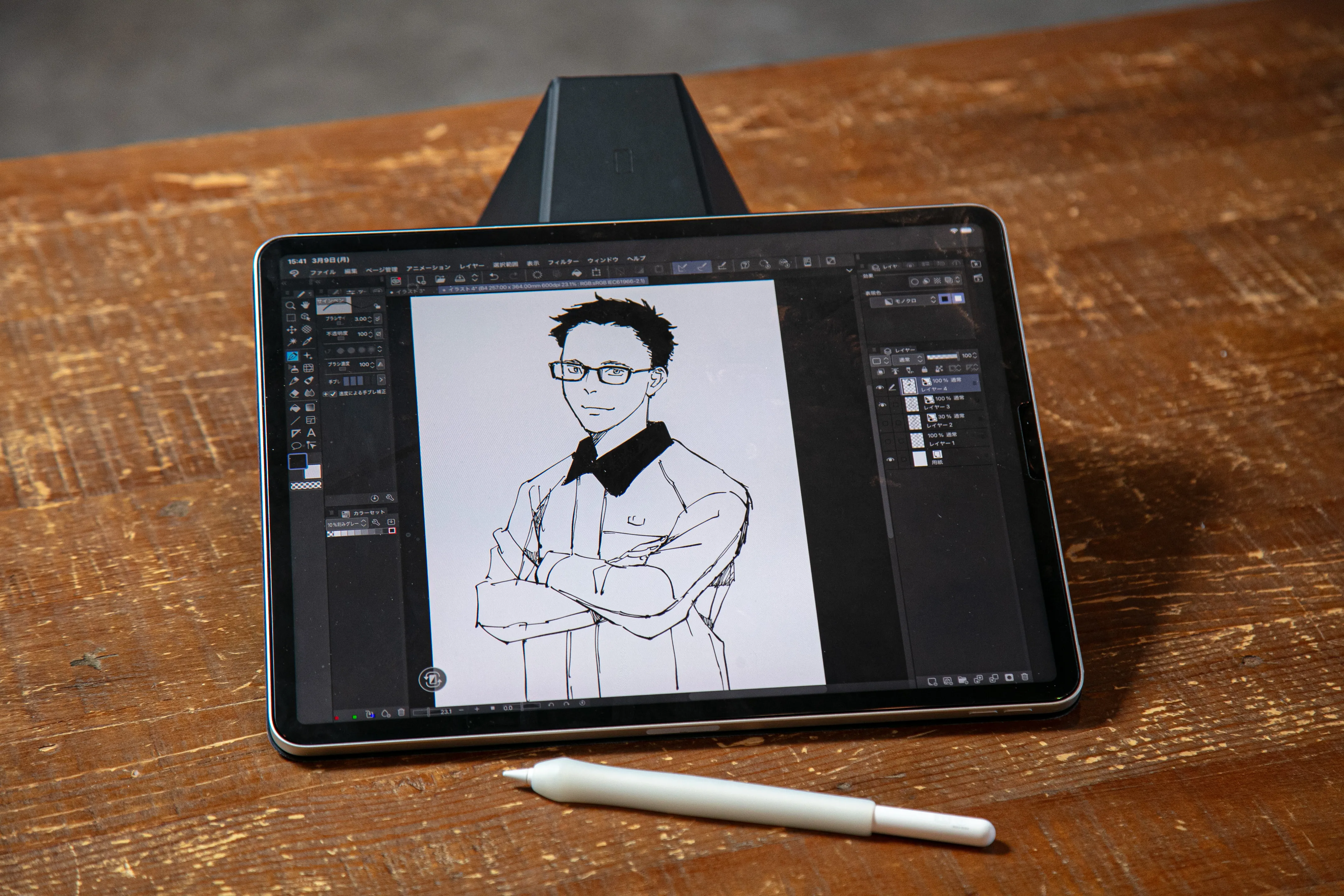 仕上がったイラスト。Apple Pencilに手に馴染むグリップを付けるのも定番。